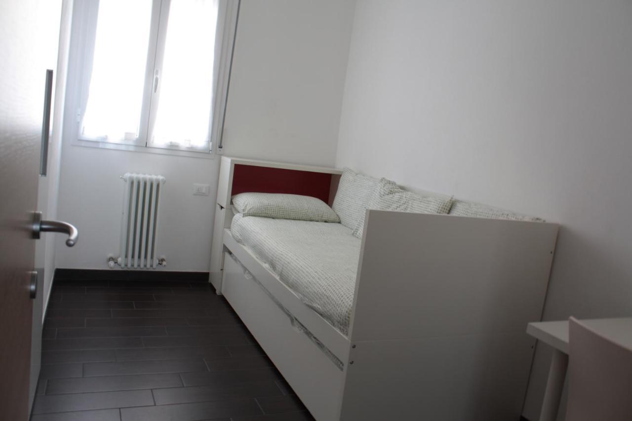 Casa Vacanze Aurora Centro Rimini Exterior foto